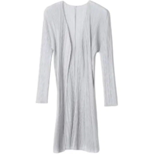 PLEATS PLEASE ISSEY MIYAKE