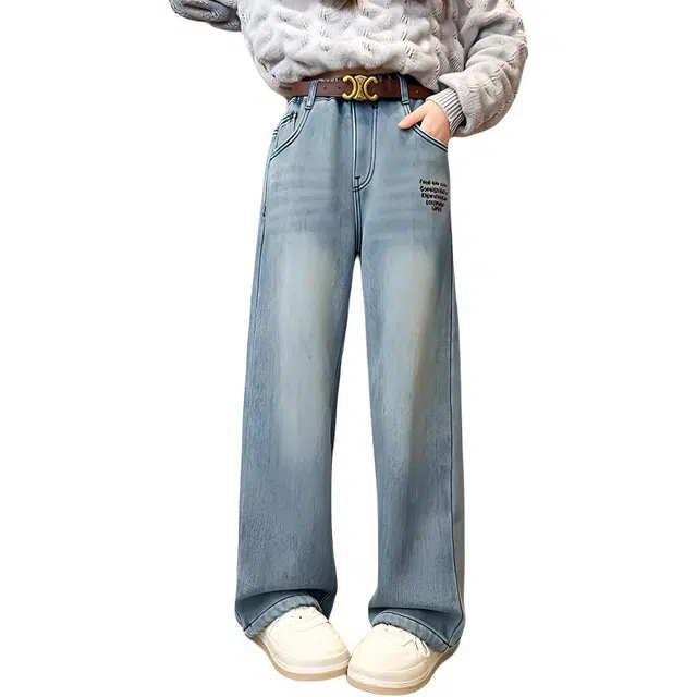 雅鹿牛仔裤 柔软亲肤轻盈保暖时尚 浅蓝色 青少年