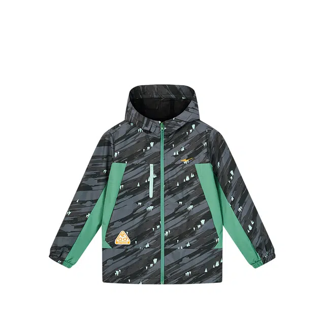 鸿星尔克儿童 连帽舒适洋气拼色满印长袖风衣 正黑青少年