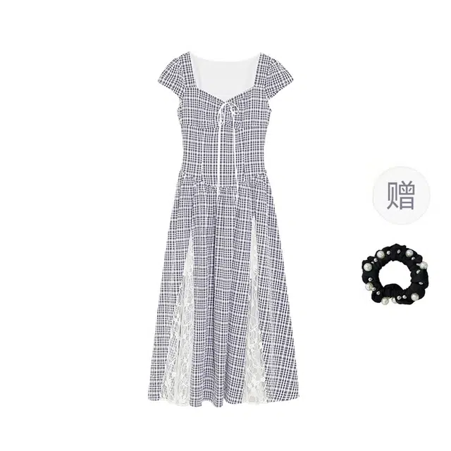 雾闪闪 甜美蕾丝拼接格子设计感收腰短袖连衣裙 女款
