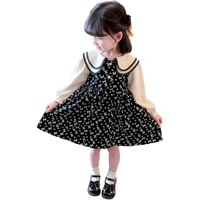 俞兆林连衣裙 翻领长袖舒适简约时尚 中小童