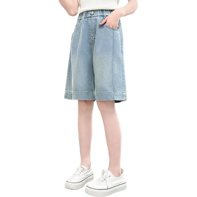 雅鹿 宽松松紧腰简约舒适短裤 儿童款 浅蓝色