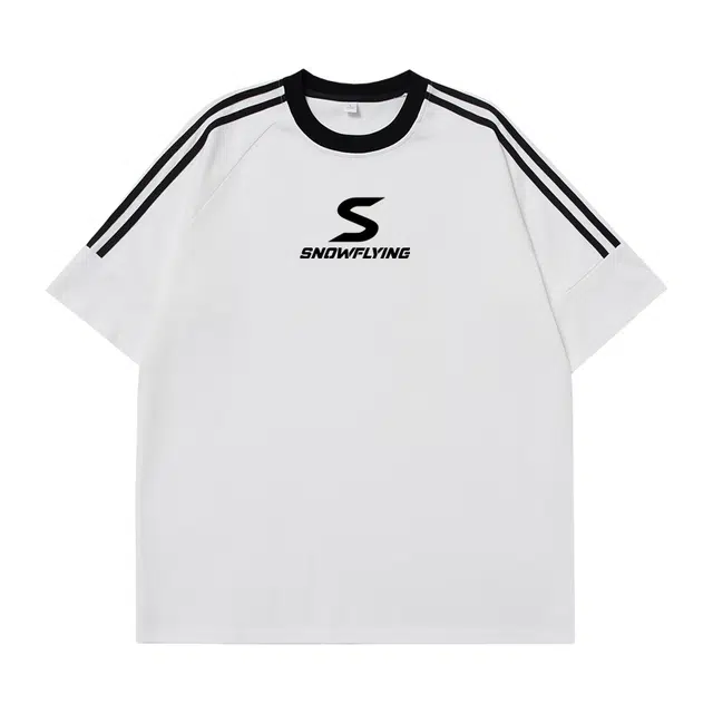 SNOW FLYING T