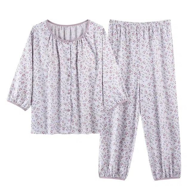 莫代尔 可外穿的带胸垫清新轻盈亲肤舒适柔软开衫圆润纽扣时尚休闲七分袖长裤家居服春夏季睡衣套装 女款