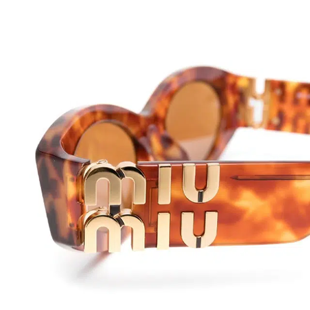 MIU MIU