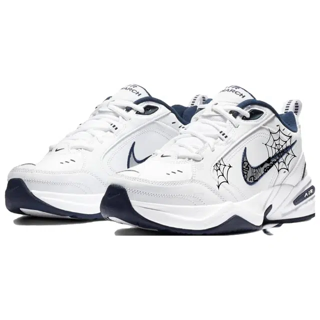 Nike Air Monarch 4
