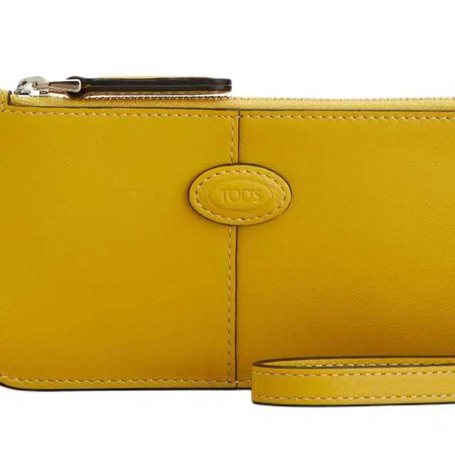 TOD'S