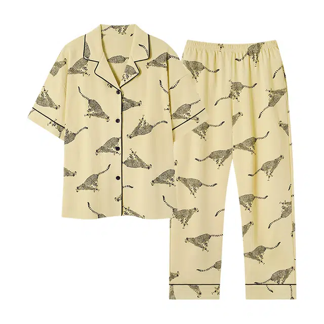 莫代尔 舒适简洁休闲柔软翻领开衫纯棉亲肤透气细腻无束缚短袖长裤家居服可外穿睡衣套装 女款