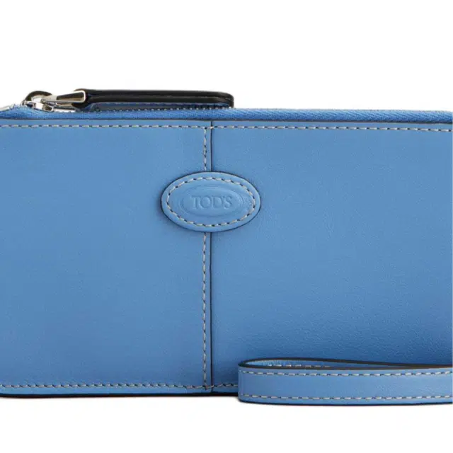 TOD'S