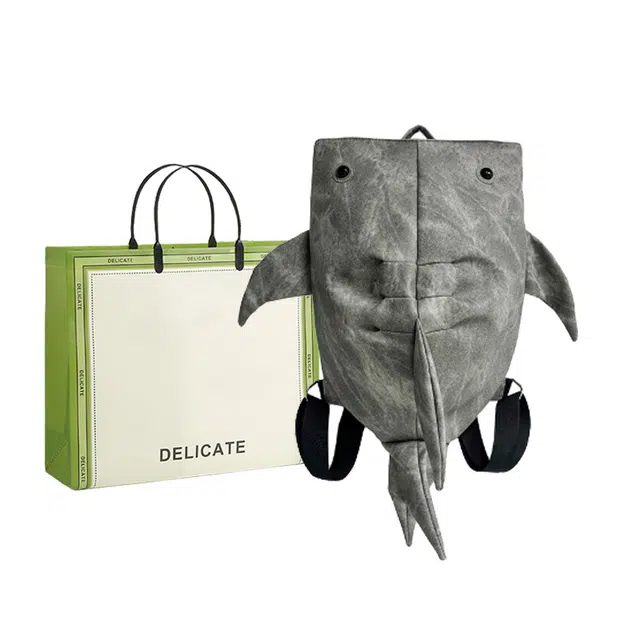 芭菲尼 个性鲨鱼时尚潮酷休闲 牛仔布 双肩包 常规 男女同款情侣款 多色