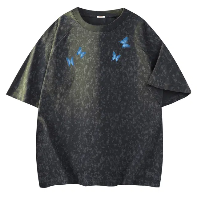 maxim's de paris T