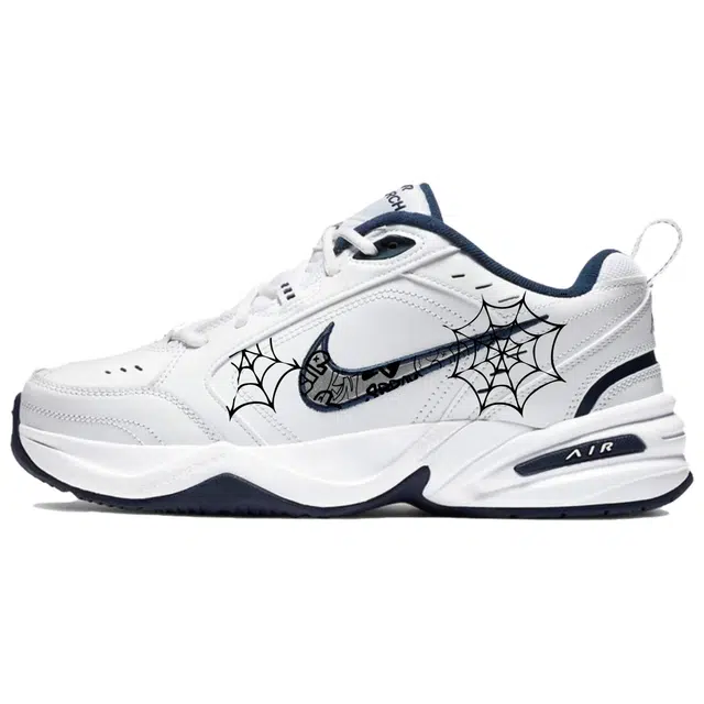 Nike Air Monarch 4