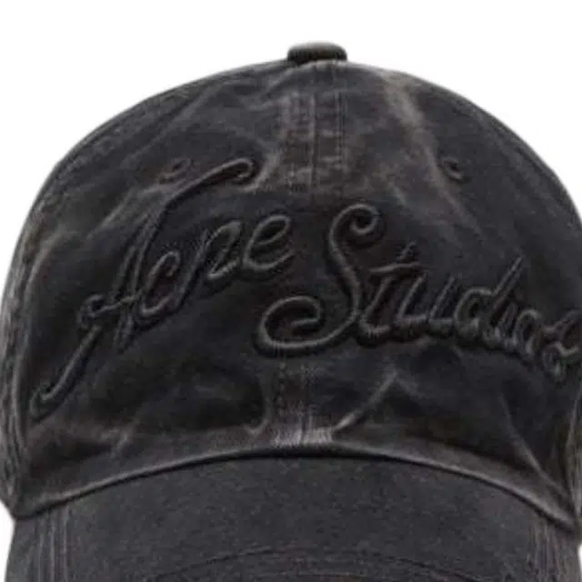 Acne Studios