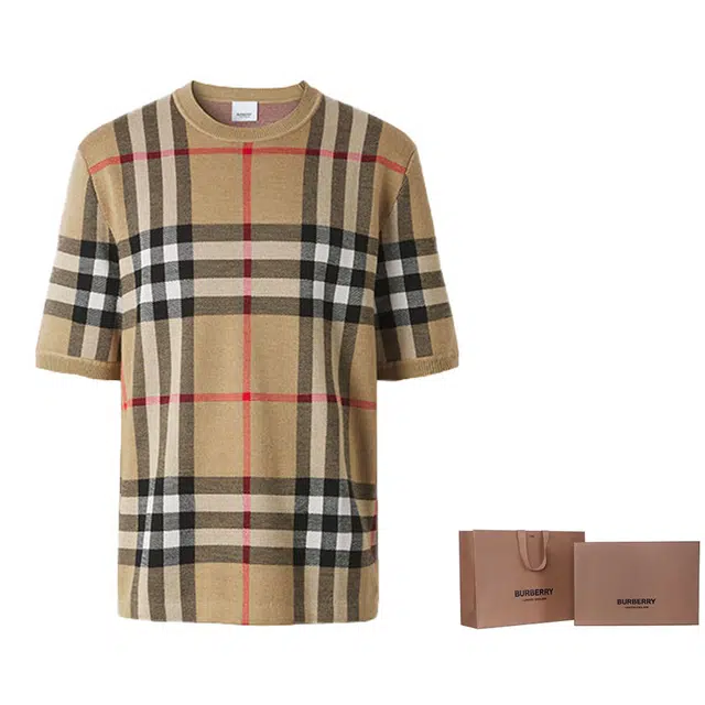 Burberry SS21 T