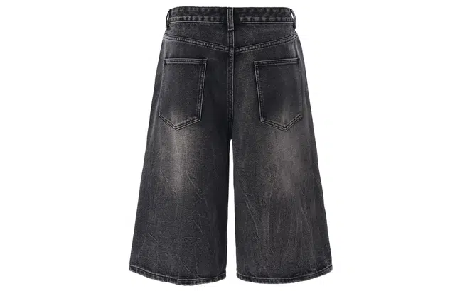 Lee Cooper