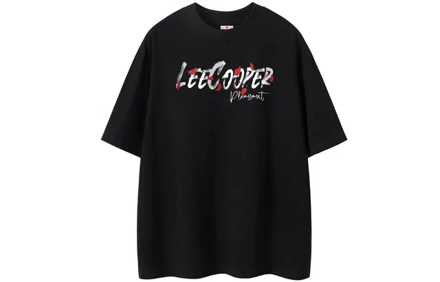 Lee Cooper T