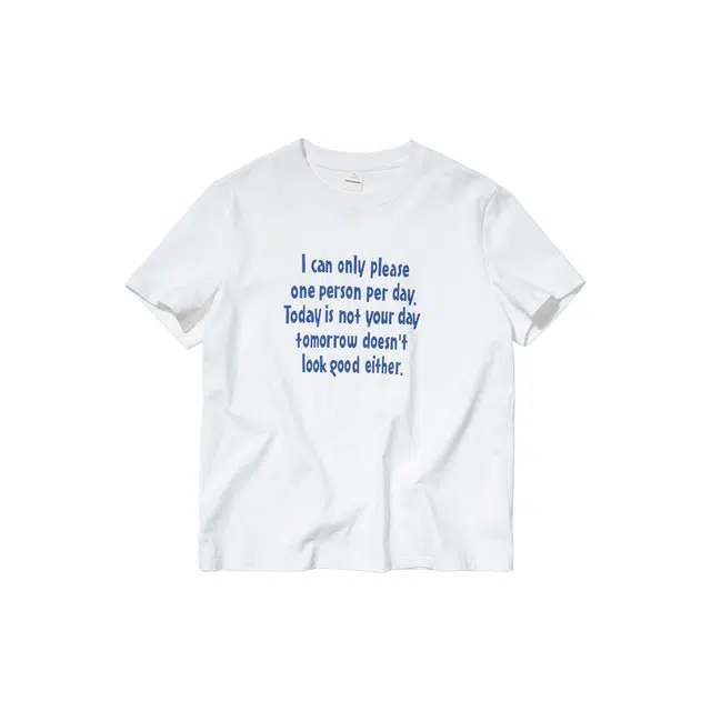 COUNTRY MOMENT T