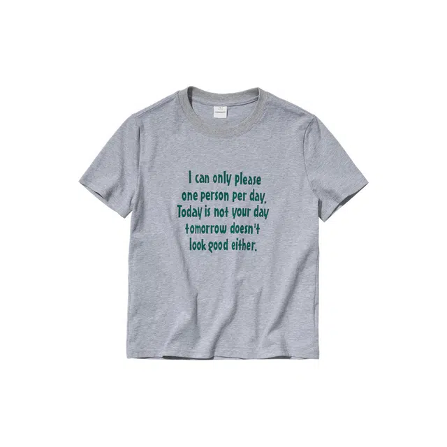 COUNTRY MOMENT T