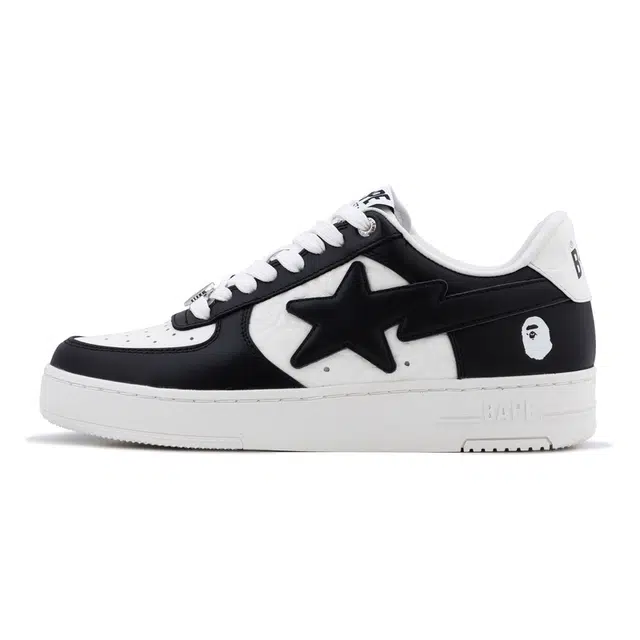 A BATHING APE