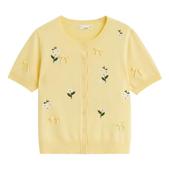 茵曼 小清新刺绣花朵淡人蝴蝶结短袖针织衫 女款