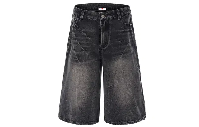 Lee Cooper