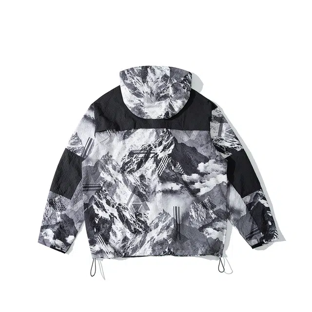 领航骆驼 迷彩情侣户外登山徒步防紫外线百搭潮流防晒服 男女同款