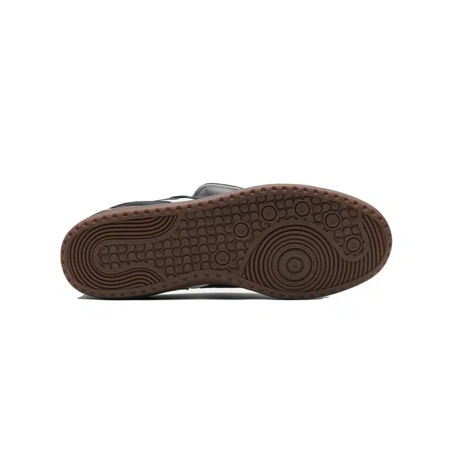 ANTA SNEAKERVERSE OFFSIDE