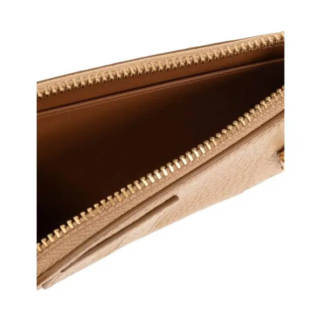MARC JACOBS Logo