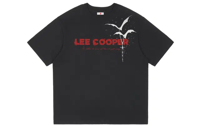 Lee Cooper T