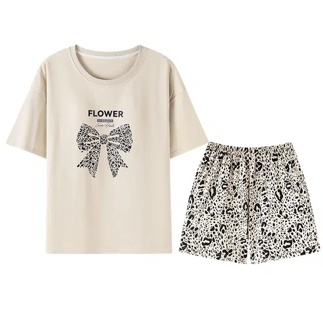 向薇 短袖短裤圆领亲肤休闲可外穿舒适家居服睡衣套装 女款