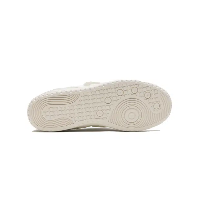 ANTA SNEAKERVERSE OFFSIDE