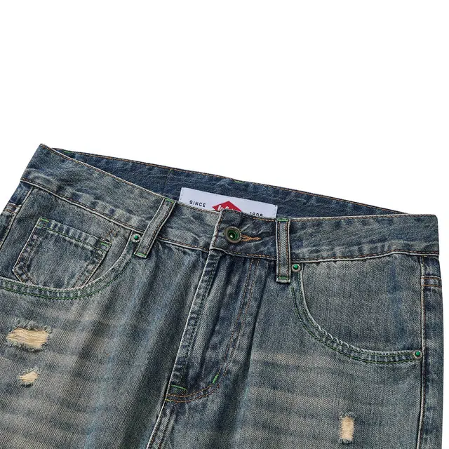Lee Cooper