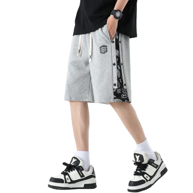 G21