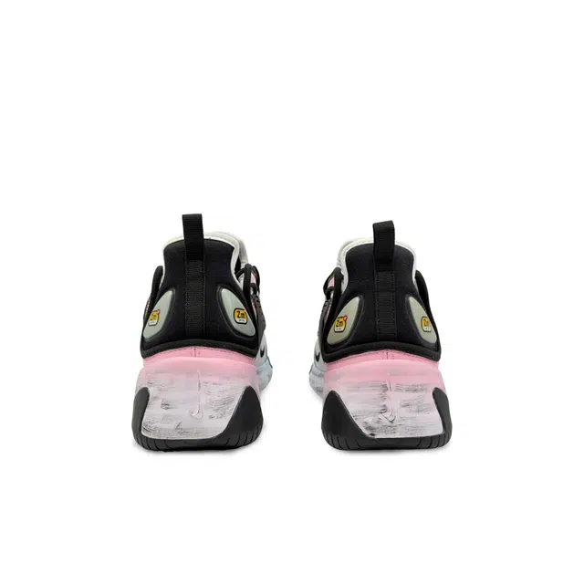 Nike Zoom 2K