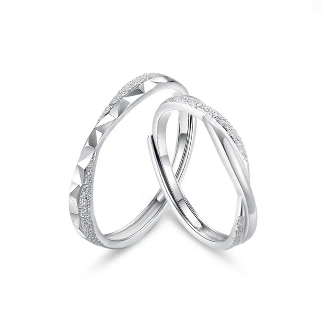 【足银999】 凤祥囍事 老凤祥循环爱恋对戒 时尚高级感简约开口设计 日常通勤约会百搭 恋爱告白精美礼盒#好运 纯银 戒指 男女同款情侣款