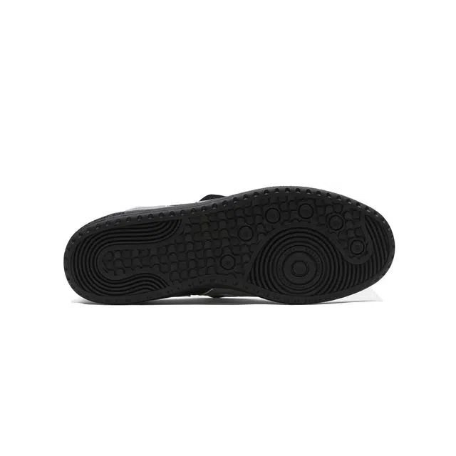 ANTA SNEAKERVERSE OFFSIDE