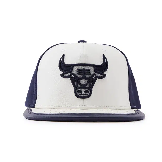 Mitchell Ness NBA Lifestyle