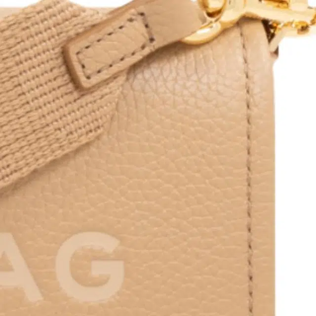 MARC JACOBS Logo