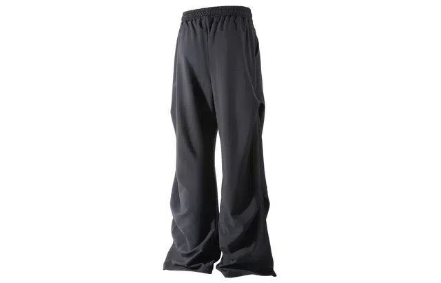 Lee Cooper
