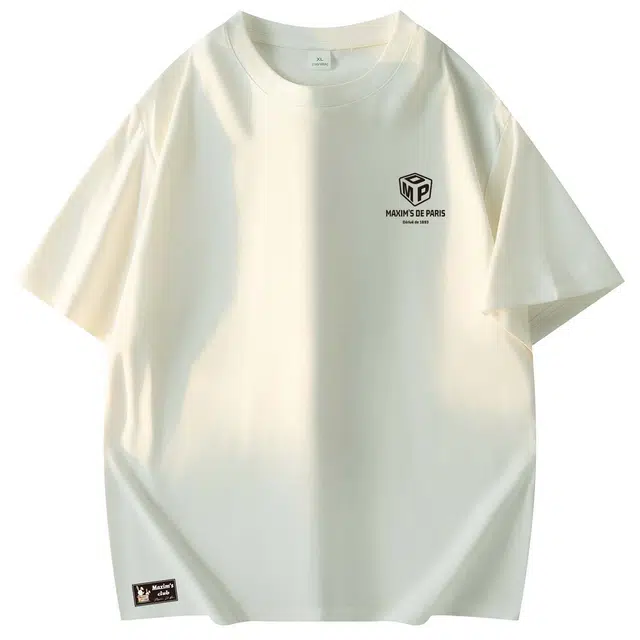 maxim's de paris logoT