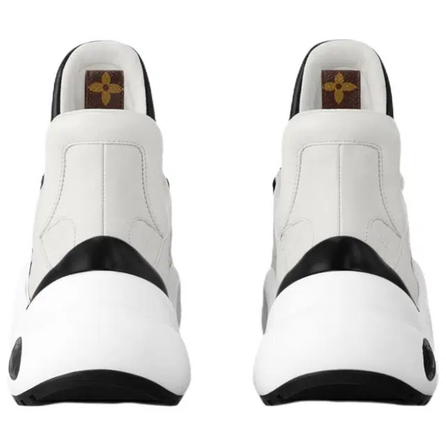 LOUIS VUITTON Archlight