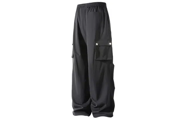 Lee Cooper