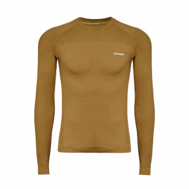OUTOPIA T