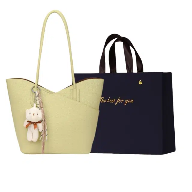 Z 1979 PU Tote