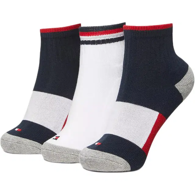 Tommy Hilfiger 3