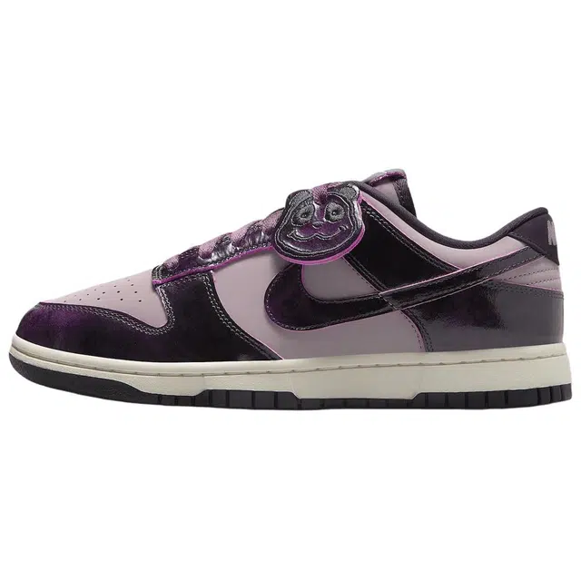 Nike Dunk SE Pink Purple