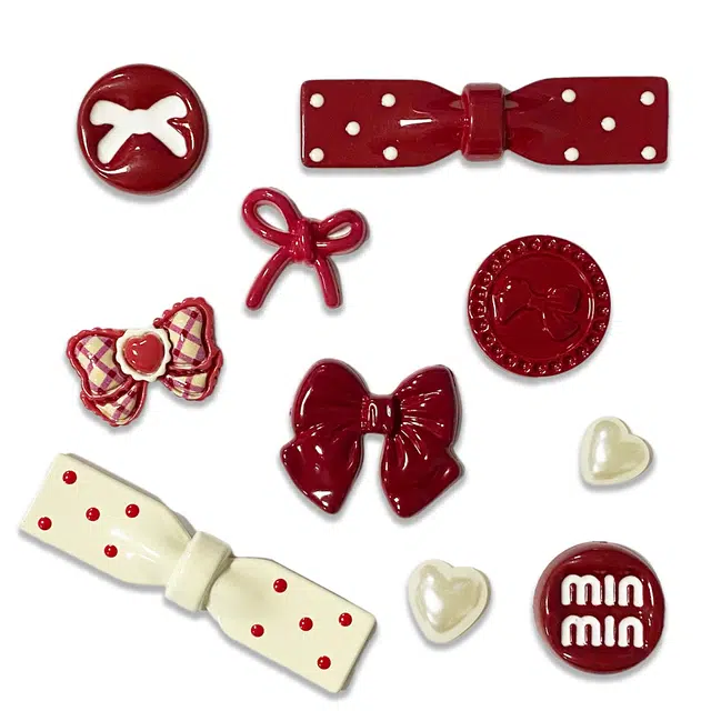 US8ACC miu CrocsDIY