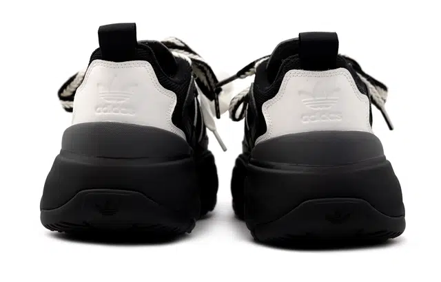 adidas originals OZGAIA vibe
