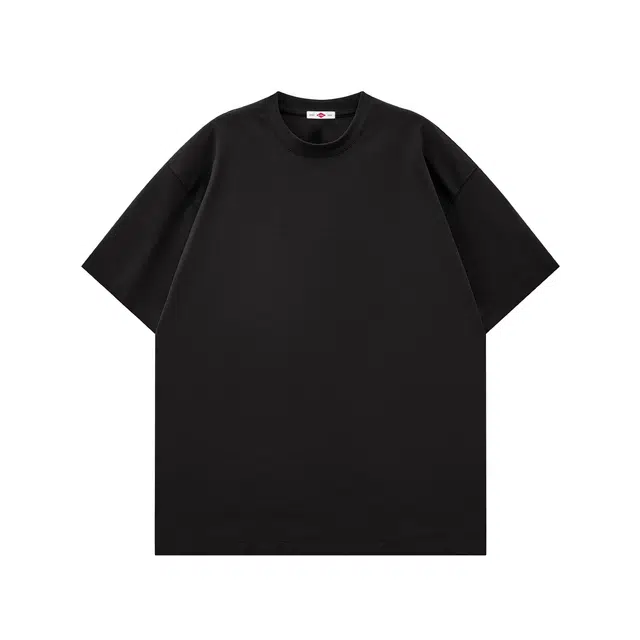 Lee Cooper T