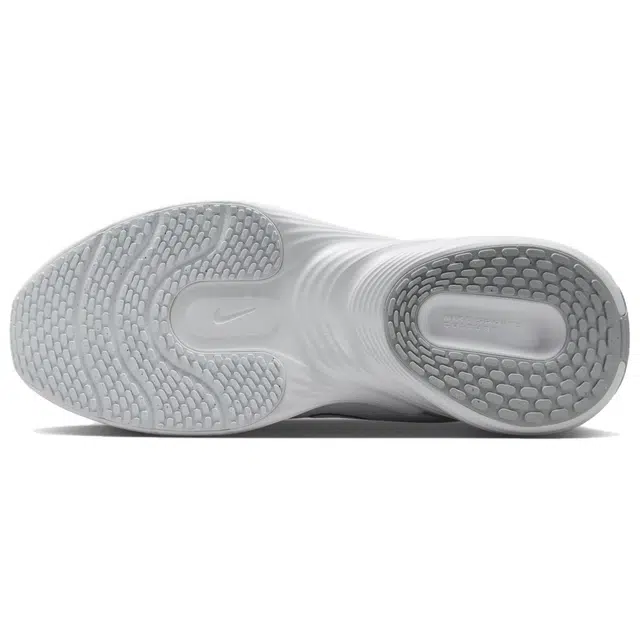 Nike Uplift SC